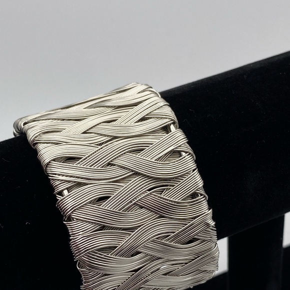 LARGE ADJUSTABLE SILVER TONE BRACELET | BRAIDED SILVER WIRE| NWT | - Picture 6 of 6
